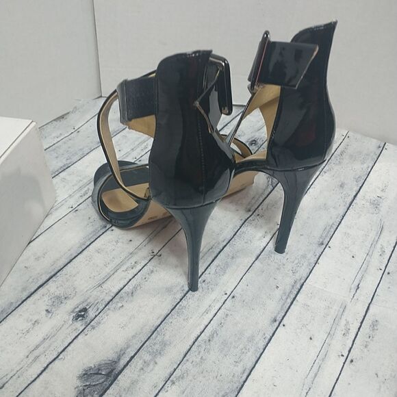 Chinese Laundry SZ 7M Strappy Patent Leather Womens Highlight Heels - Picture 7 of 12